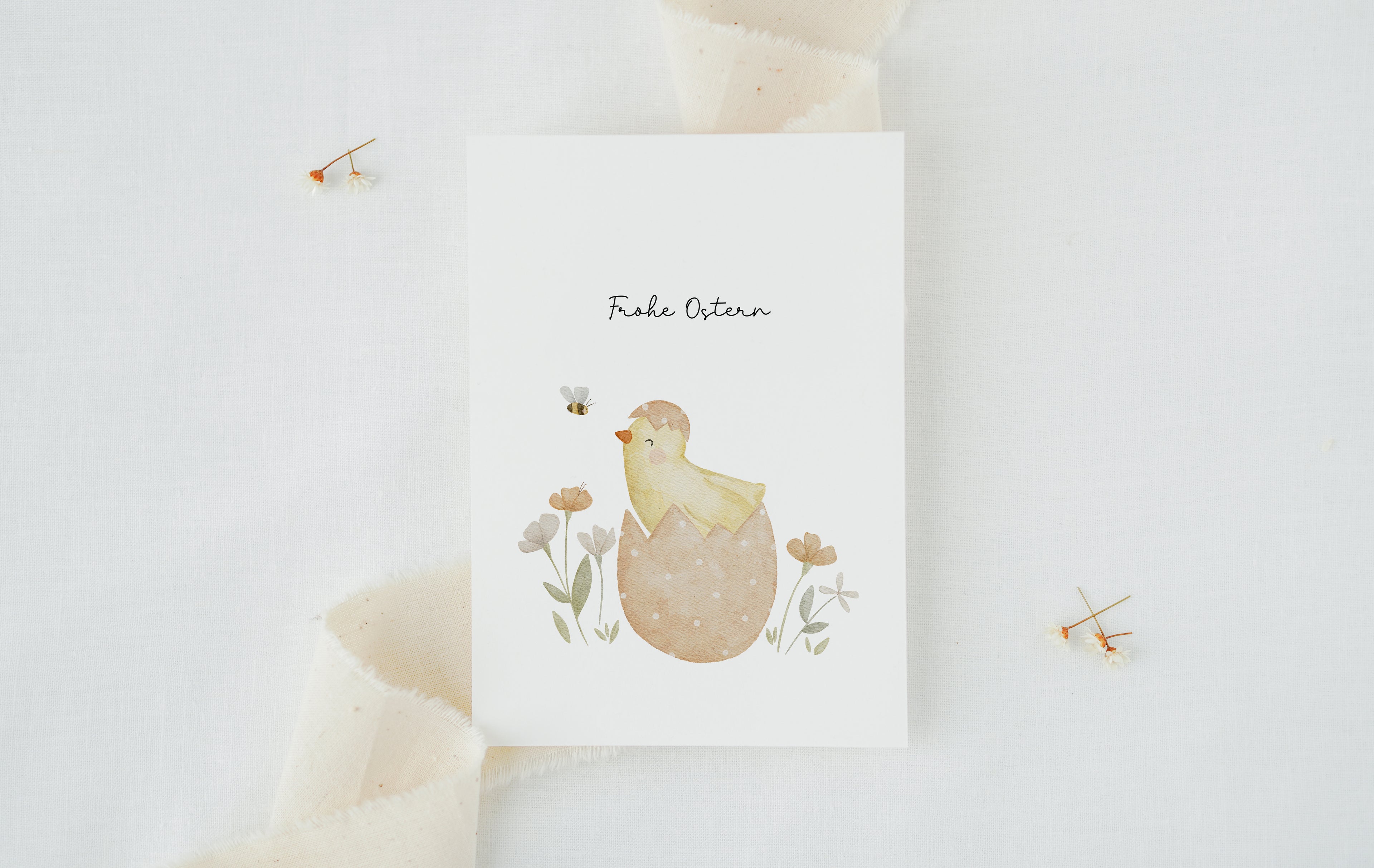 Osterkarte Küken im Osterei