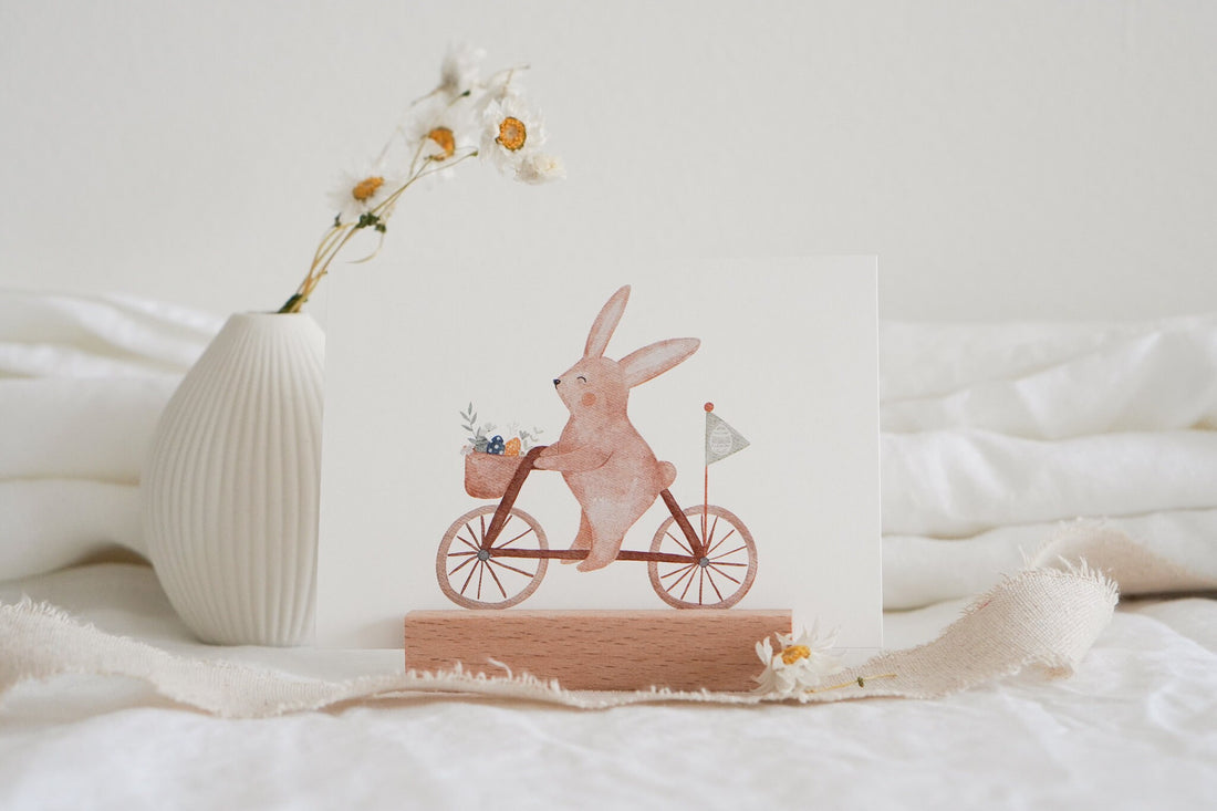 Osterkarte Osterhase auf Fahrrad