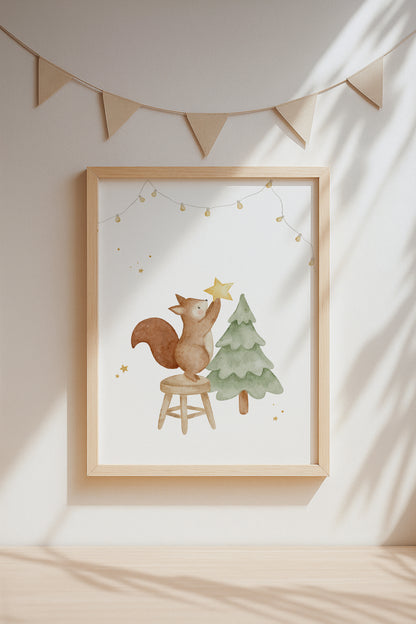 Weihnachtsposter Eichhörnchen mit Tannenbaum / A4