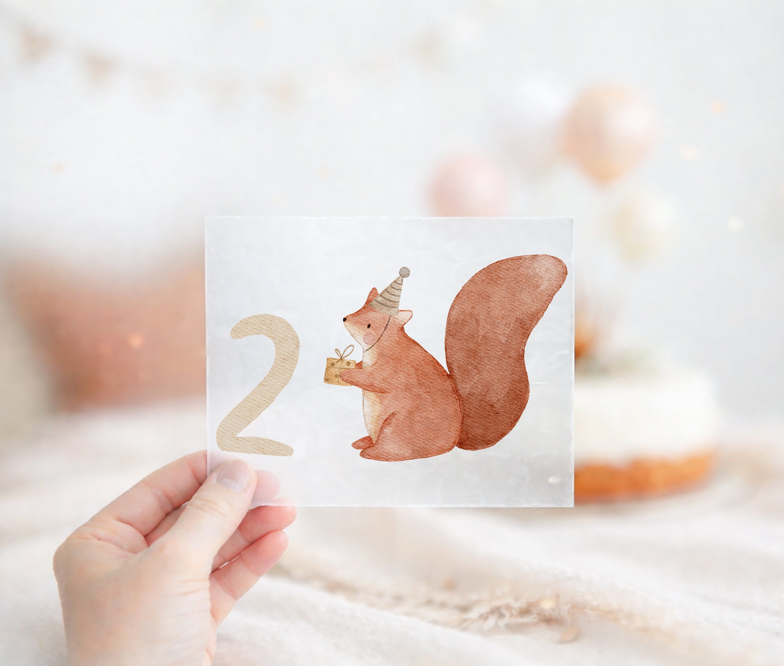 Geburtstags-Bügelbild Eichhörnchen - Zahl 1–6 Beige