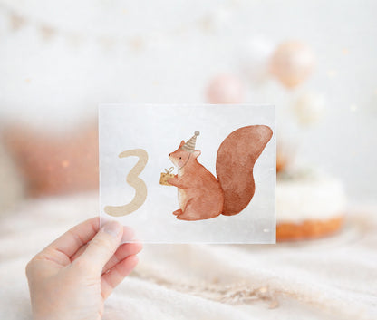 Geburtstags-Bügelbild Eichhörnchen - Zahl 1–6 Beige