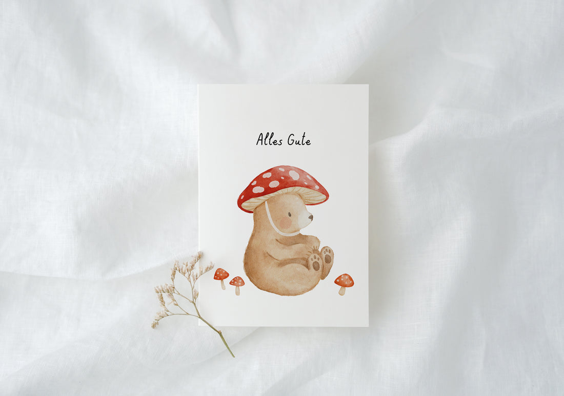 Karte "Alles Gute" mit Bär und Pilzhut