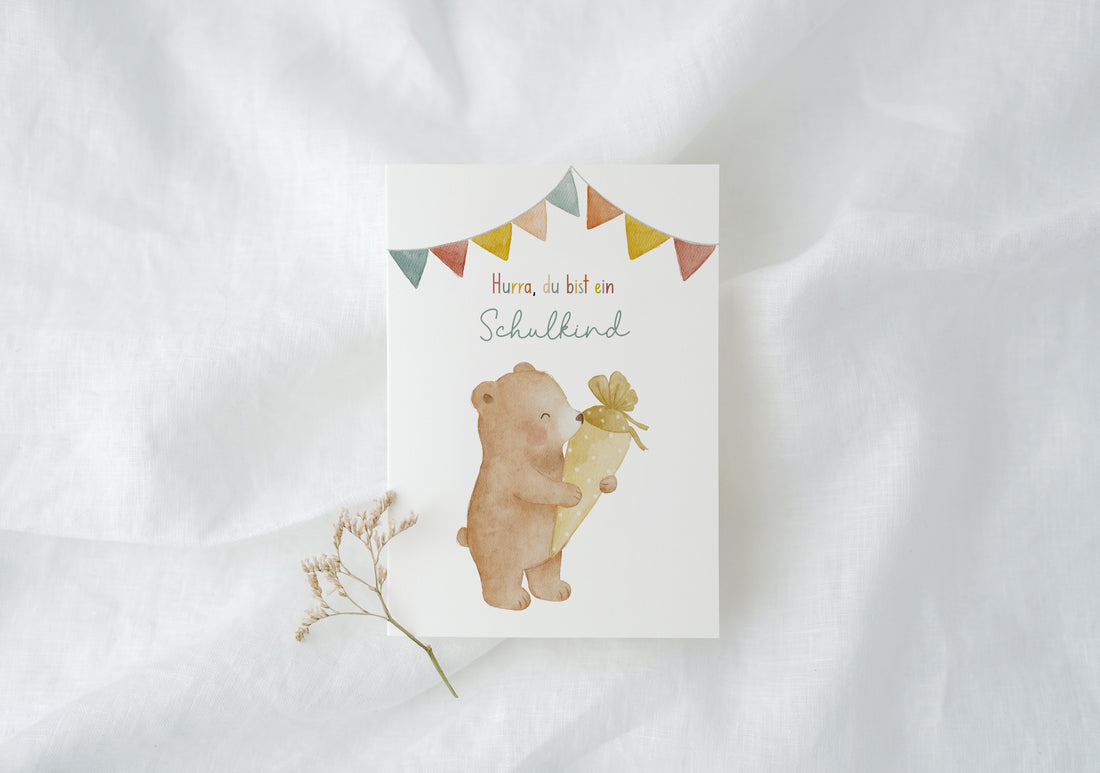 Einschulungskarte Bär mit Schultüte
