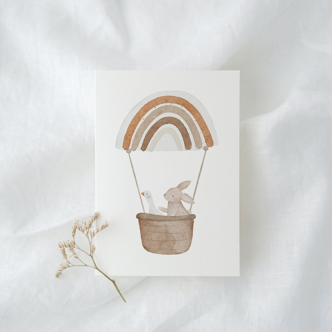 Karte Gans und Hase im Regenbogenheißluftballon