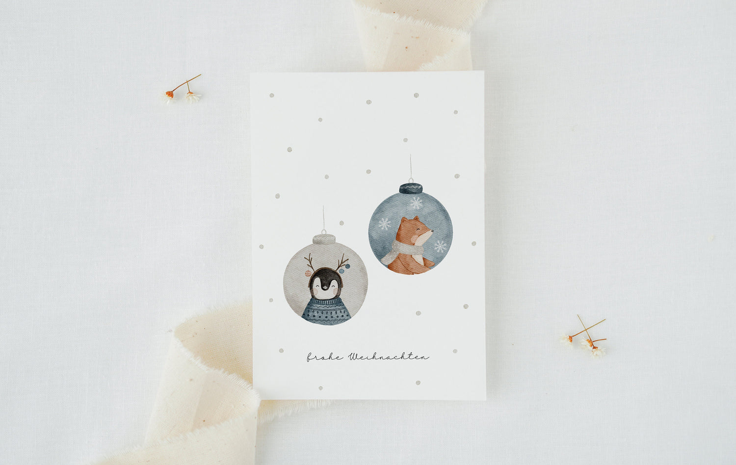 Weihnachtskarte Tiere in Weihnachtskugeln